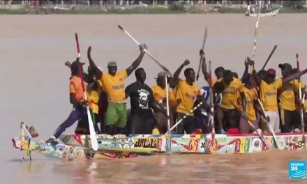 Sénégal : les régates de pirogues, une tradition vieille de deux siècles à Saint-Louis