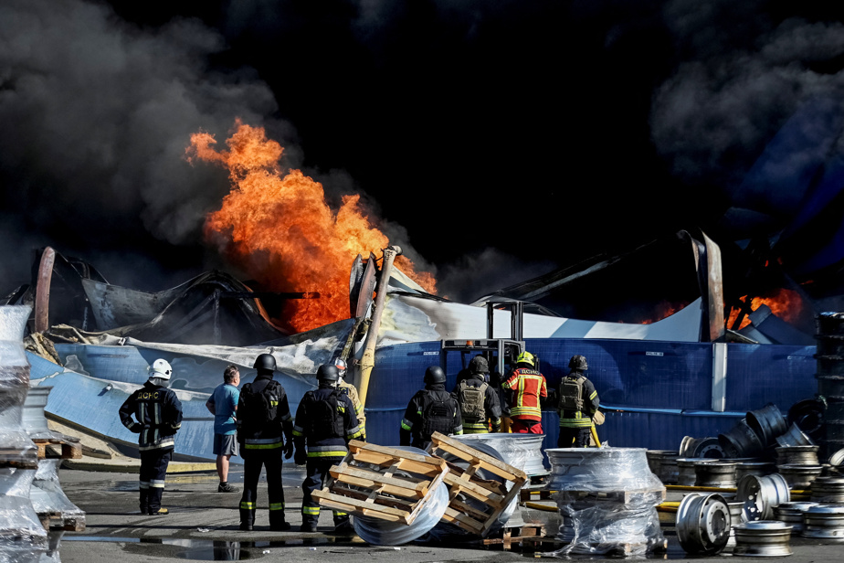Guerre en Ukraine | Une frappe russe sur un entrepôt près de Kyiv fait au moins 37 morts