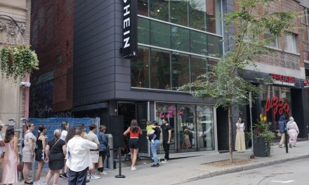 Boutique éphémère | Un accueil mitigé attend Shein au centre-ville de Montréal