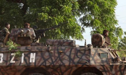 Aide du FMI au Sénégal, Ebola en RD Congo, mutinerie à Niamey : l&rsquo;hebdo Afrique
