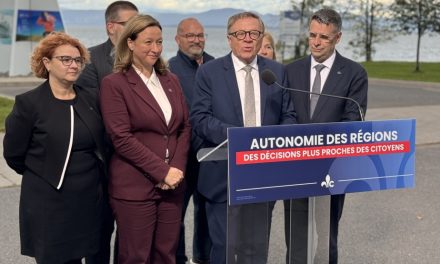 Troisième lien | Fréchette « roule les gens dans la farine », peste l’ex-maire de Lévis