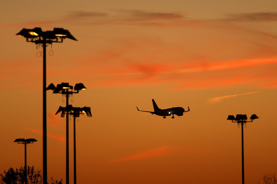 Flambée du prix du carburant d’aviation | Plus de 625 millions en bouées de sauvetage