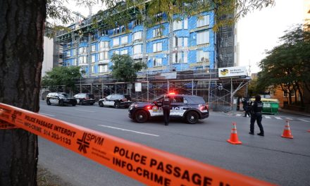Femme trouvée sans vie | Le SPVM enquête sur une « mort suspecte » au centre-ville de Montréal