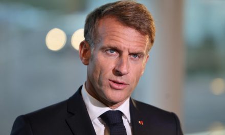 Avant une rencontre avec Mark Carney | Saint-Pierre-et-Miquelon est « français » répond Macron à Trump
