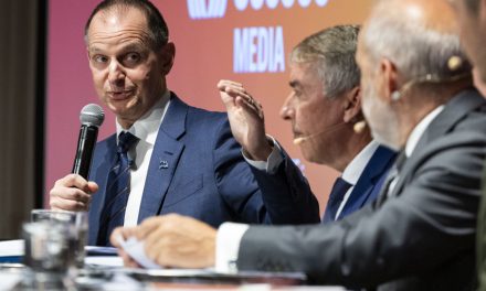 Débat économique de la CCMM | L’indépendance du Québec crée des flammèches