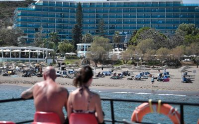 Droit à la déconnexion | Doit-on rester joignable en vacances ?