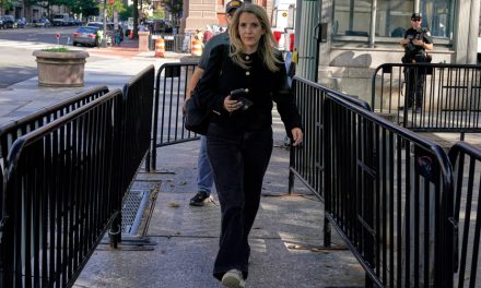 Les journalistes de CNN et de MSNOW empêchés d’accéder à la Maison-Blanche