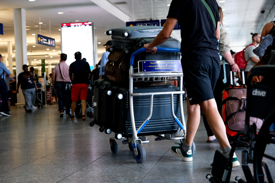 Onze aéroports touchés | Une panne informatique ralentit l’arrivée des voyageurs au Canada