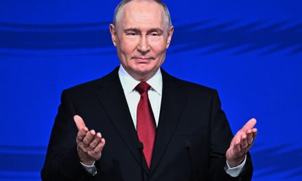 Guerre en Ukraine | Poutine ordonne une trêve de 72 heures des frappes contre Kyiv