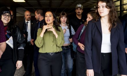 Ruba Ghazal appelle au ralliement des jeunes électeurs