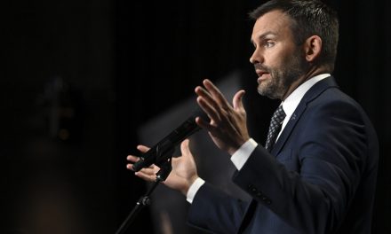 Tout le monde en parle | Le PQ n’a eu aucune relation avec un groupe américain, réitère son chef