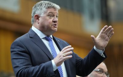 Un huitième député conservateur quitte le navire