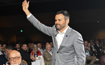 « Ne votez pas pour une opposition » mais un gouvernement, dit St-Pierre Plamondon