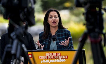 St-Pierre Plamondon « fait beaucoup penser » à Legault, selon Ghazal