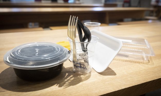 Canada | L’interdiction des plastiques à usage unique sera examinée par la Cour suprême