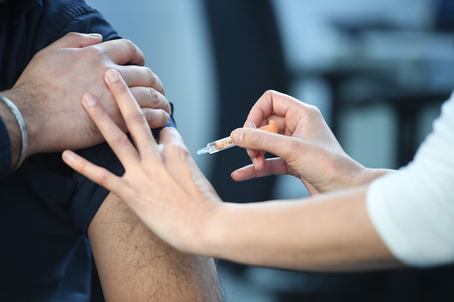 Grippe et COVID-19 | Environ 100 000 rendez-vous pris pour la vaccination