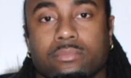 La détention fait fi d’une consigne du tribunal | Un chef de gang passe la nuit dans un fourgon cellulaire