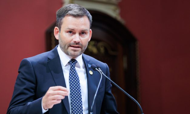 Assermentation des ministres | Gentilcore numéro 2, Girard et Paquet superministres