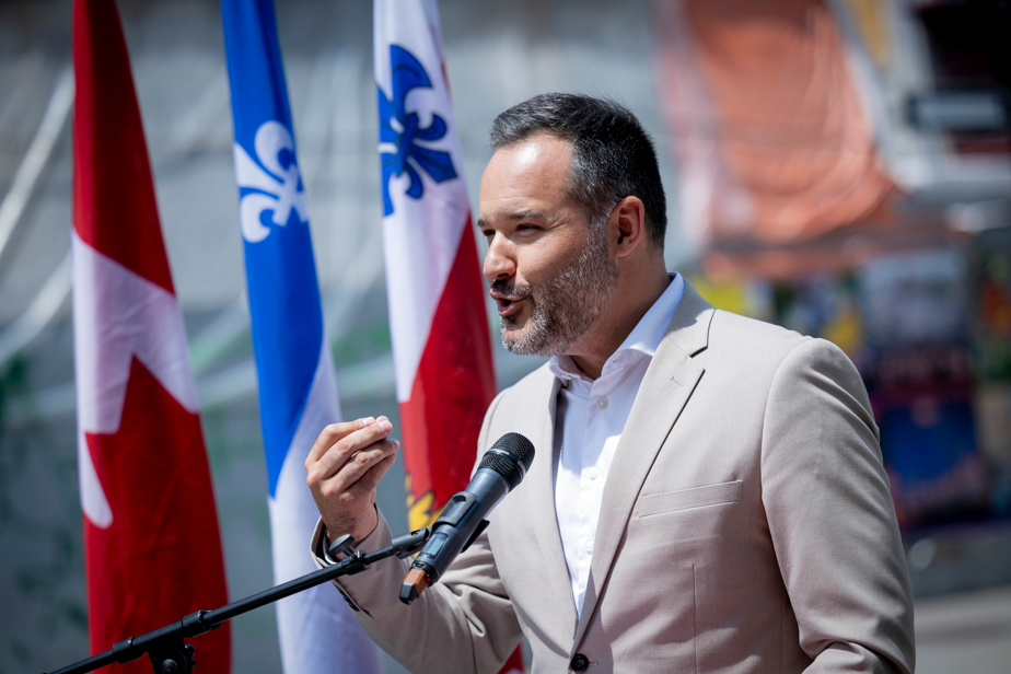 Ministre caquiste au party électoral du PQ | Mathieu Lacombe présente ses excuses