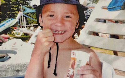 Meurtre d’un enfant martyr de 4 ans | La meurtrière craque en voyant les photos du corps de sa victime