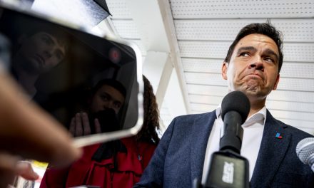 En Montérégie, Milliard se méfie des agrégateurs de sondage