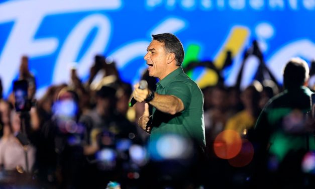 Élection présidentielle au Brésil | Lula et Bolsonaro à égalité à la veille du scrutin