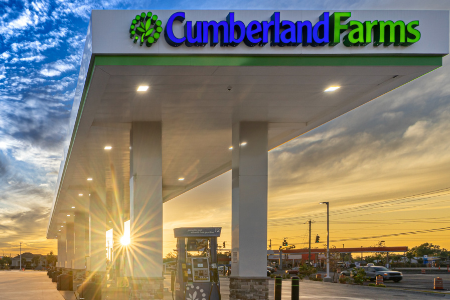 Réseau de 3300 établissements | Couche-Tard offrirait d’acheter Cumberland Farms