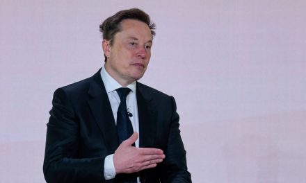 Victoire du Parti québécois | « Le Québec devrait se séparer », déclare Elon Musk
