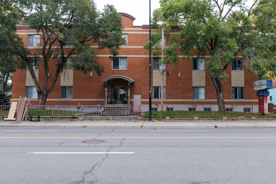 Procédures pour faire fermer une maison de chambres | « Il n’y a aucun des locataires qui va se retrouver à la rue », assure la mairesse de Montréal