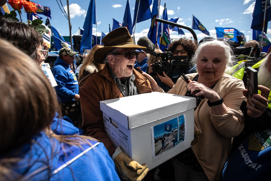 La Presse en Alberta | Au cœur du champ de bataille sur la route du référendum