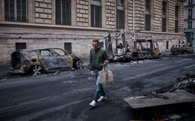 Mouvement des lycéens en France | De nouveaux couvre-feux en vigueur, accord pour une commission d’enquête