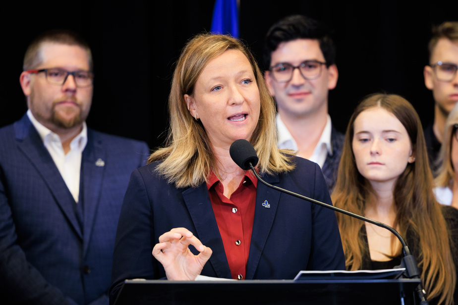 Le fil politique | PCQ : Blanchette Vézina se défend de vouloir « remettre en cause la science »