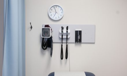 Une coroner enquêtera sur les cinq suicides récents de médecins
