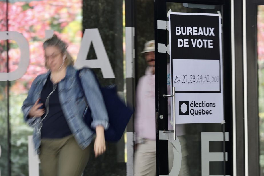 Bureaux ouverts jusqu’à 20 h | Les Québécois aux urnes