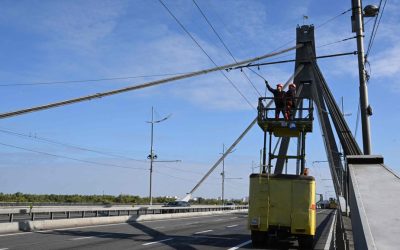 Guerre en Ukraine | Un important pont de Kyiv touché par une frappe russe