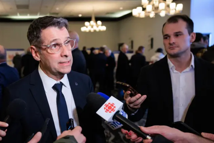Le fil politique | Éric Duhaime perd son directeur des communications