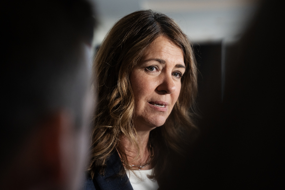 Référendum en Alberta | La première ministre vote pour que la province reste au sein du Canada