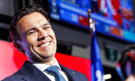 Le PLQ reprend ses châteaux forts, Milliard chef de l’opposition officielle