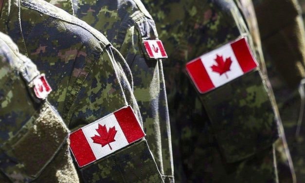 Alberta | Un incendie majeur dans une base militaire fait des morts et des blessés