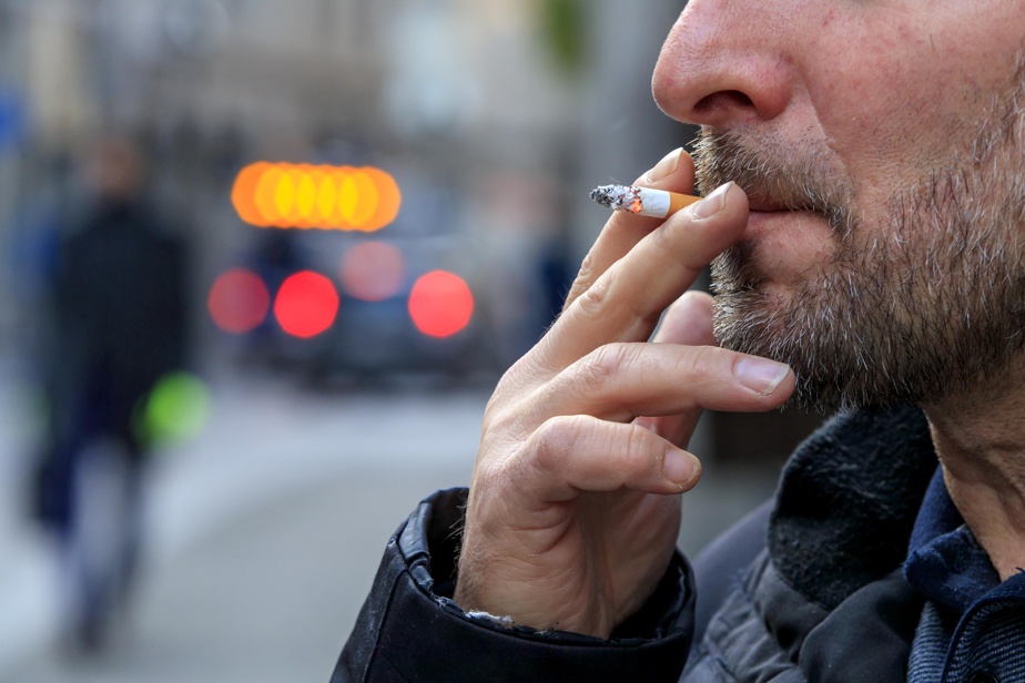 Pastilles, timbres et gommes gratuits | Québec élargit l’aide aux personnes qui veulent arrêter de fumer