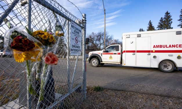 Incendie sur une base militaire en Alberta | Un exercice de tir de grenades à l’origine du feu